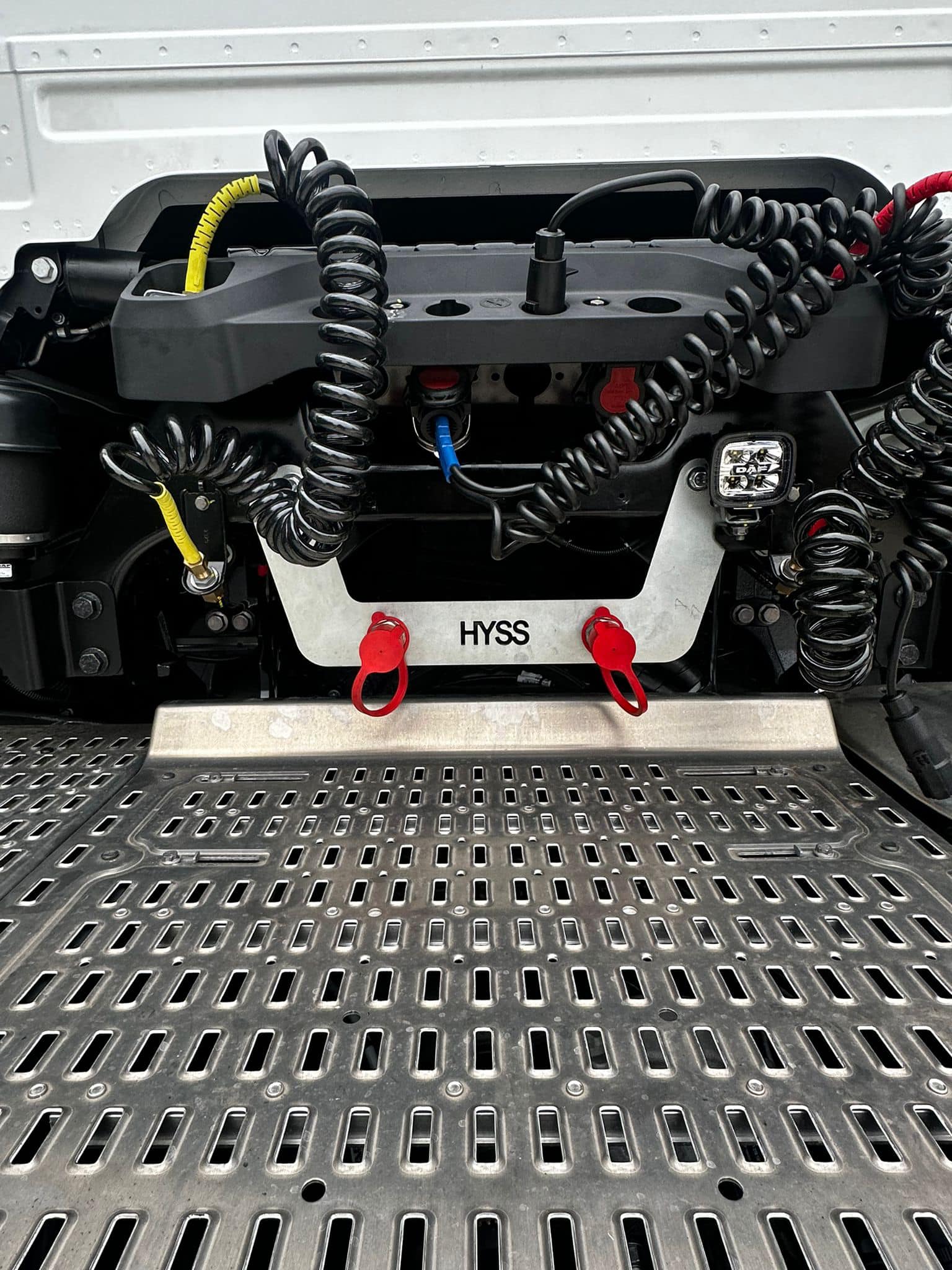 Montage van een Mouvex blaascompressor in combinatie met een hydraulisch systeem
